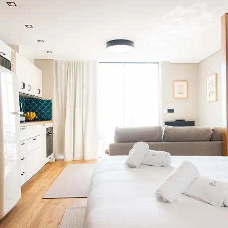 Rooftop Ii By Madeira * Funchal (Madeira)