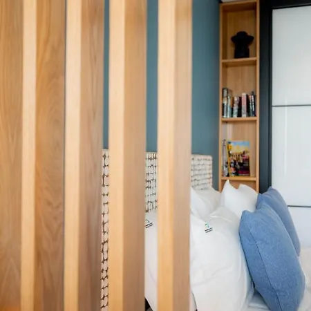 Rooftop Ii By Madeira * فونشال