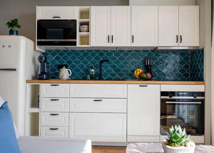 Rooftop Ii By Madeira פונשל