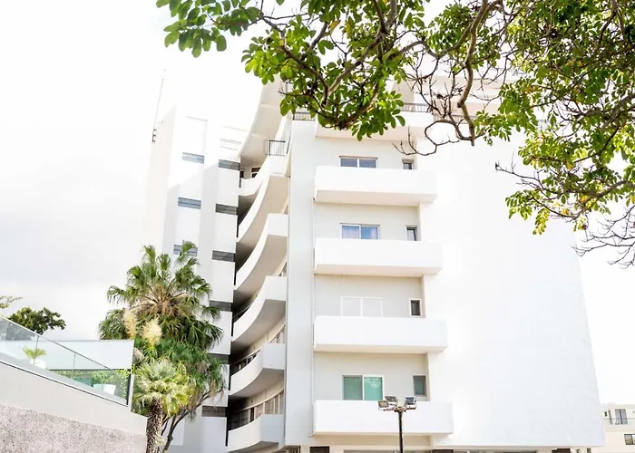 Rooftop Ii By Madeira דירה פונשל